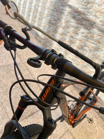 Used Giant XTC, Advanced 29 2 2022 2022 Mountainbike, Arancione — image 3 of 15