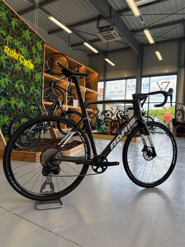 Used Adris Adris Custom Shimano GRX 2025 Road & Gravel — image 1 of 5
