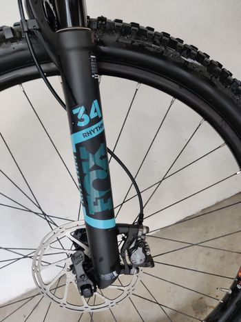 Used Santa Cruz Tallboy R / Aluminum / 29 2019 2019 Mountainbike, Green, 29 — image 5 of 12