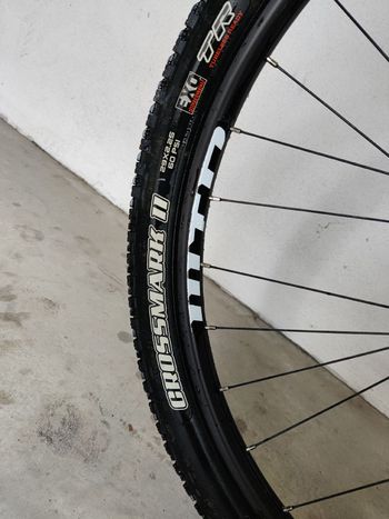 Used Santa Cruz Tallboy R / Aluminum / 29 2019 2019 Mountainbike, Green, 29 — image 8 of 12