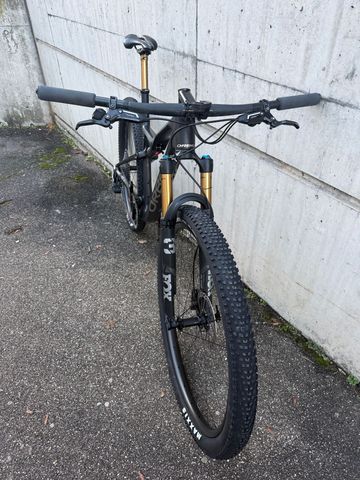 Orbea OIZ M LTD 2025 2025 Mountainbike usato, Nero — immagine 9 di 17