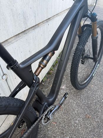 Used Orbea OIZ M LTD 2025 2025 Mountainbike, Nero — image 13 of 17
