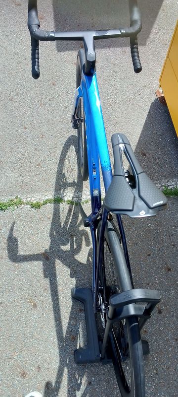 Used Colnago c68 Custom Shimano Ultegra Di2 2026 Road & Gravel, Blue — image 6 of 15