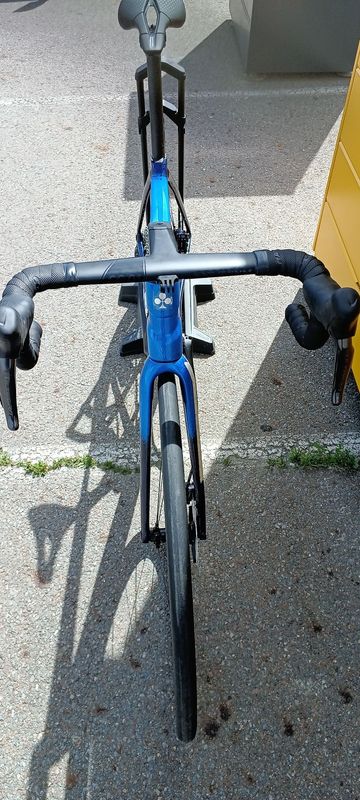 Used Colnago c68 Custom Shimano Ultegra Di2 2026 Road & Gravel, Blue — image 8 of 15