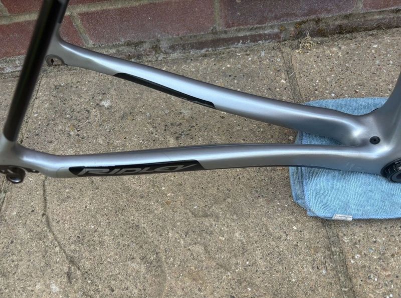Used Ridley Helium X - Frame/Fork Set 2019 Frameset 2019 Road & Gravel, Light Gray — image 4 of 7