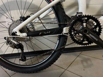 Gebrauchtes Specialized Stumpjumper SRAM X9 2009 Mountainbike, Weiß — Bild 3 von 10