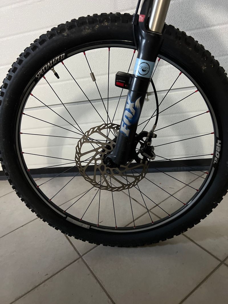 Gebrauchtes Specialized Stumpjumper SRAM X9 2009 Mountainbike, Weiß — Bild 8 von 10