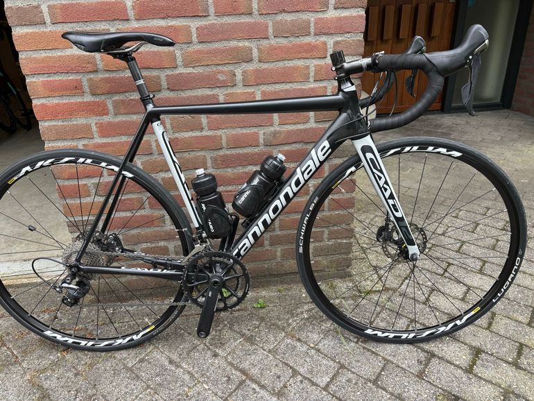 Used Cannondale Caad Shimano Ultegra 2017 Road & Gravel, Nero — image 4 of 6