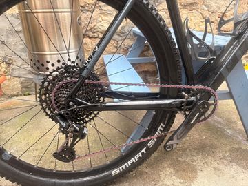 Tweedehands CUBE REACTION C:62 ONE 2022 2022 Mountainbike — afbeelding 4 van 8