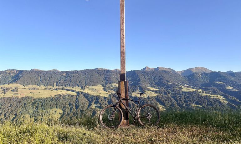 Used CUBE REACTION C:62 ONE 2022 2022 Mountainbike, Nero — image 1 of 6