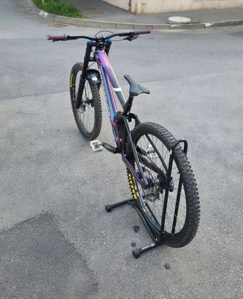 Used Mondraker SUMMUM 2024 2024 Mountainbike, Violett, 29 — image 2 of 3