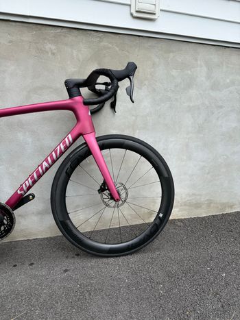 Used Specialized Tarmac SL8 Pro - SRAM Force eTAP AXS 2025 2025 Road & Gravel, Red — image 7 of 16