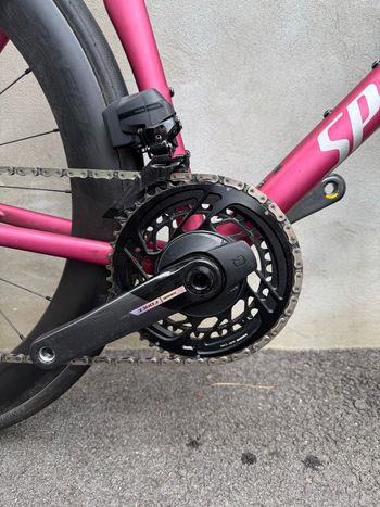 Used Specialized Tarmac SL8 Pro - SRAM Force eTAP AXS 2025 2025 Road & Gravel, Red — image 4 of 16