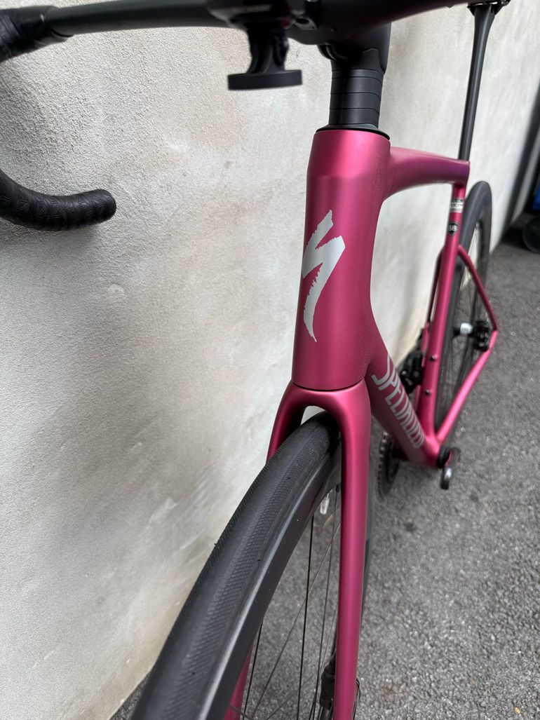 Used Specialized Tarmac SL8 Pro - SRAM Force eTAP AXS 2025 2025 Road & Gravel, Red — image 11 of 16