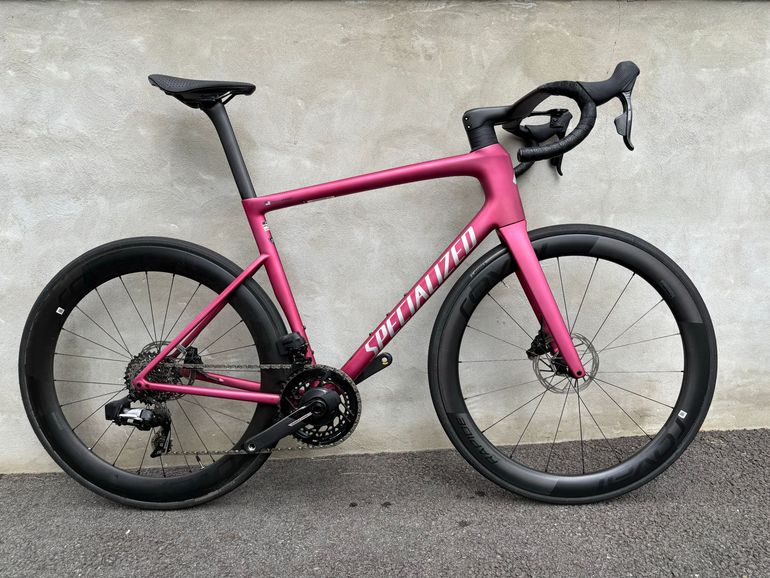 Used Specialized Tarmac SL8 Pro - SRAM Force eTAP AXS 2025 2025 Road & Gravel, Red — image 1 of 16