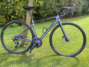 Used CUBE ATTAIN GTC SL 2022 2022 Road & Gravel, Light Gray — image 7 of 13
