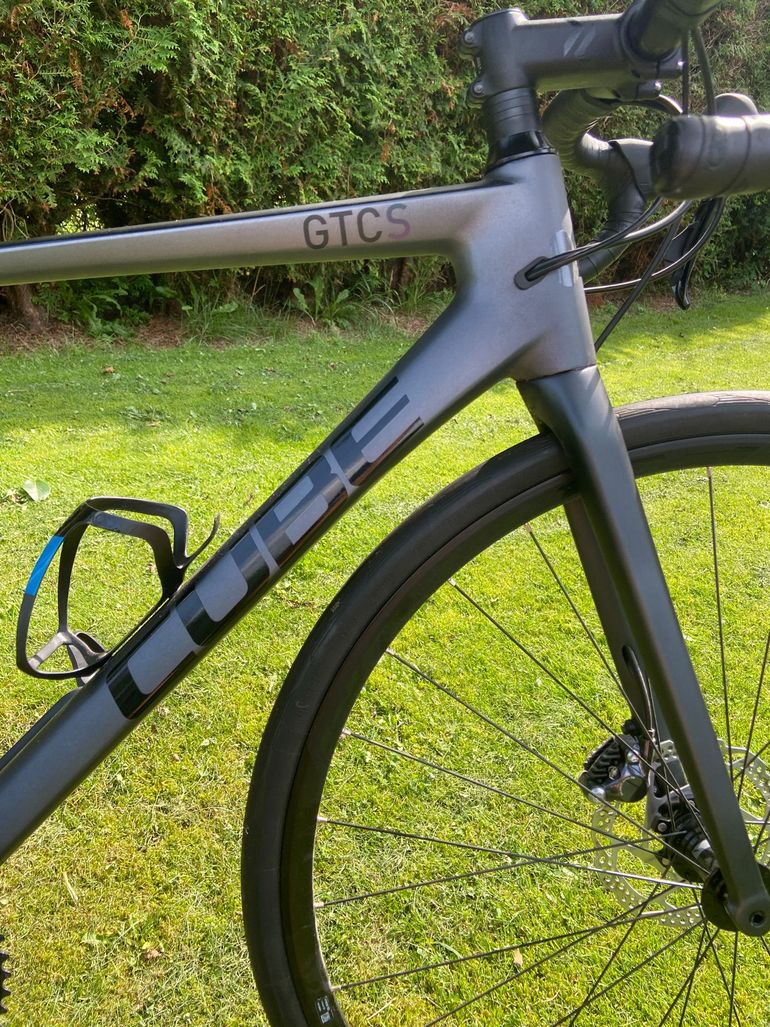 Used CUBE ATTAIN GTC SL 2022 2022 Road & Gravel, Light Gray — image 6 of 13