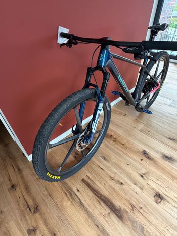 Used Ghost LECTOR FS WORLD CUP 2025 2025 Mountainbike, Blue, 29 — image 2 of 5