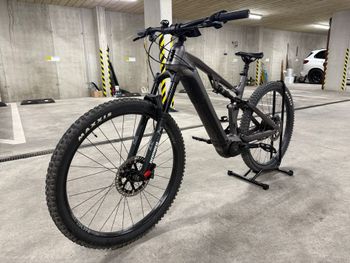 Used Radon Radon Render 8.0 Bosch CX 85 Nm 750 Wh 2023 Mountainbike — image 2 of 8