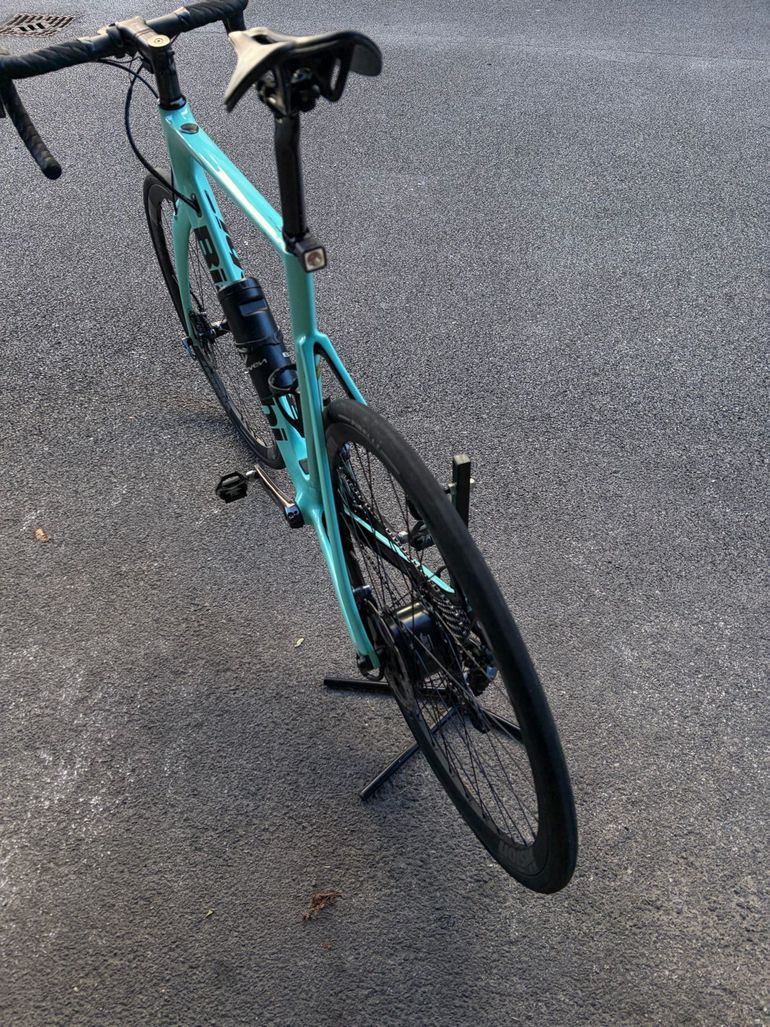 Used Bianchi Aria e-Road Ultegra 11v 2021 2021 Road & Gravel, Green — image 5 of 8