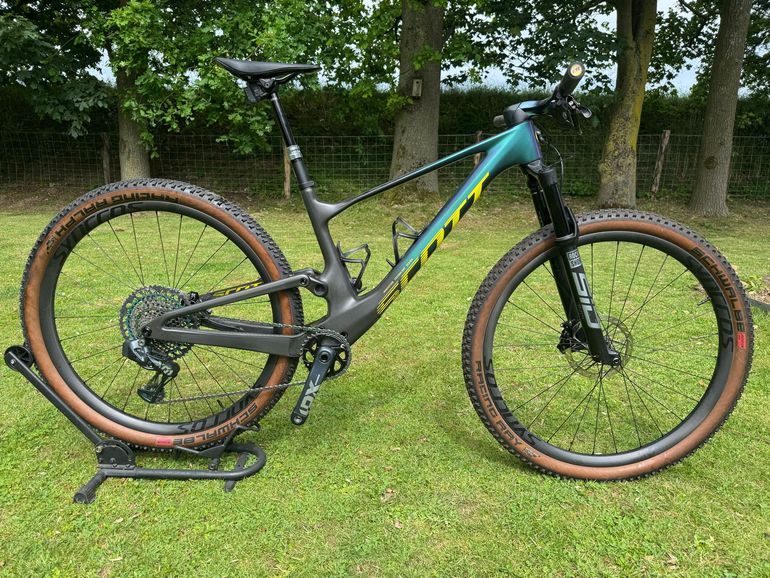 Used Scott Spark RC World Cup AXS 2022 2022 Mountainbike, Black, 29 — image 4 of 13