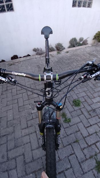 Used Scott Genius SRAM X0 2012 Mountainbike, Black — image 10 of 13