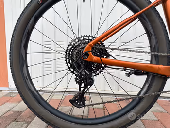 Used Giant Giant Fathom 29 1 2023 Mountainbike, Orange — image 4 of 11