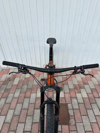 Used Giant Giant Fathom 29 1 2023 Mountainbike, Orange — image 5 of 11