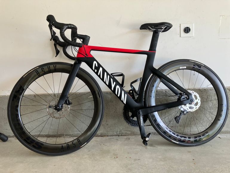 Used Canyon Aeroad CF SL 7 Disc 2022 2022 Road & Gravel, Black — image 3 of 16