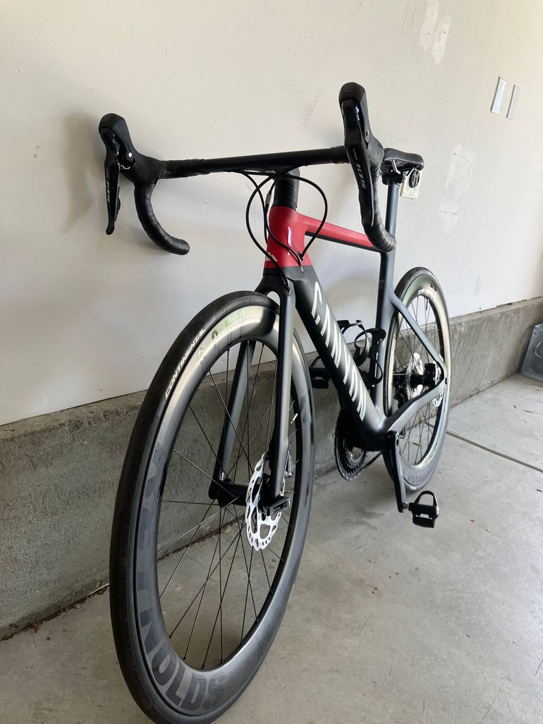 Used Canyon Aeroad CF SL 7 Disc 2022 2022 Road & Gravel, Black — image 5 of 16