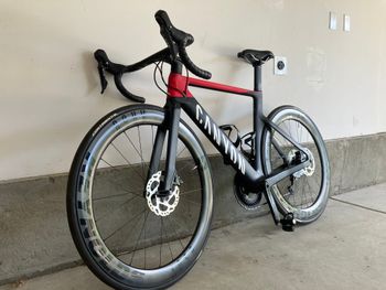 Used Canyon Aeroad CF SL 7 Disc 2022 2022 Road & Gravel