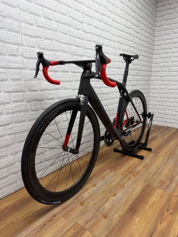 Used Trek Madone SLR 9 2016 2016 Road & Gravel, Black — image 5 of 6