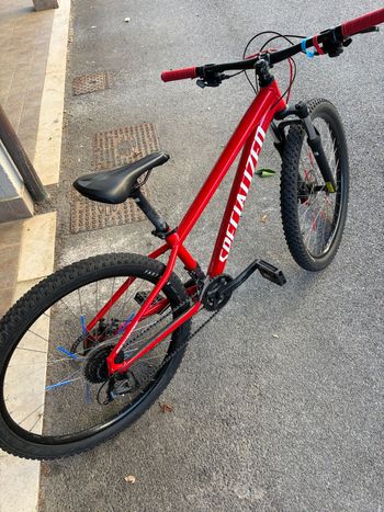 Used Specialized Rockhopper 27.5 2022 2022 Mountainbike — image 9 of 11