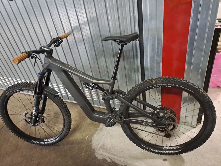 Used Focus JAM² SL 9.9 2023 2023 Mountainbike — image 2 of 4