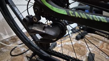 Used Canyon Speedmax CF 8.0 LTD 2020 2020 Road & Gravel — image 4 of 9