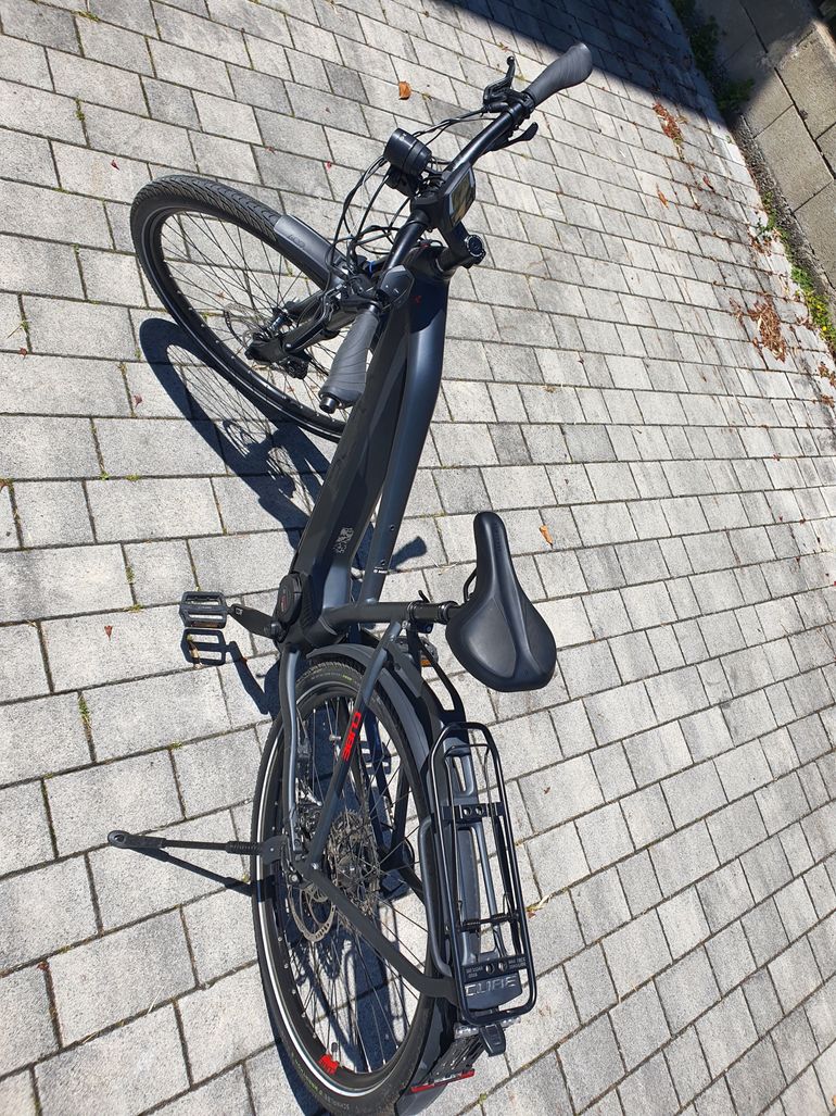 Used CUBE KATHMANDU HYBRID 45 625 2021 2021 Urban, Black — image 1 of 3