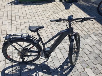 Used CUBE KATHMANDU HYBRID 45 625 2021 2021 Urban, Black — image 2 of 3