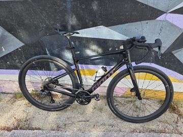 Tweedehands Giant Custom Build 2026 Road & Gravel — afbeelding 3 van 9
