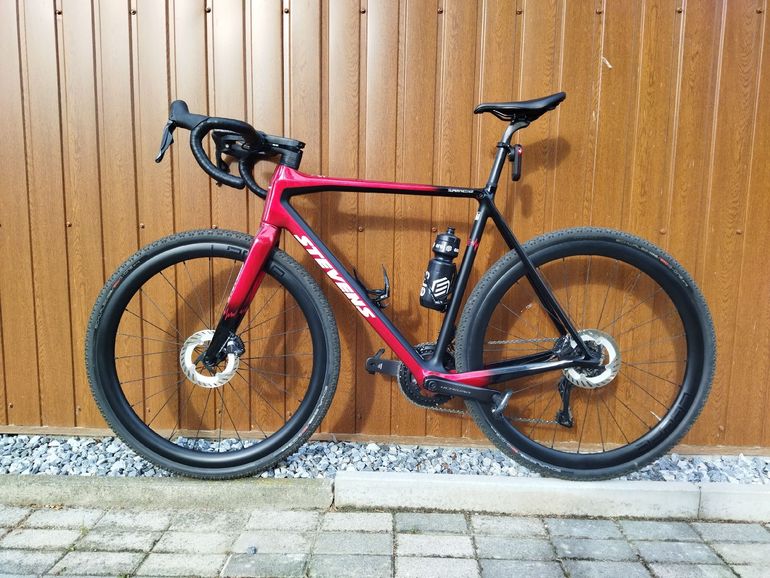 Used Stevens Super Prestige Di2 2024 2024 Road & Gravel, Red — image 3 of 3