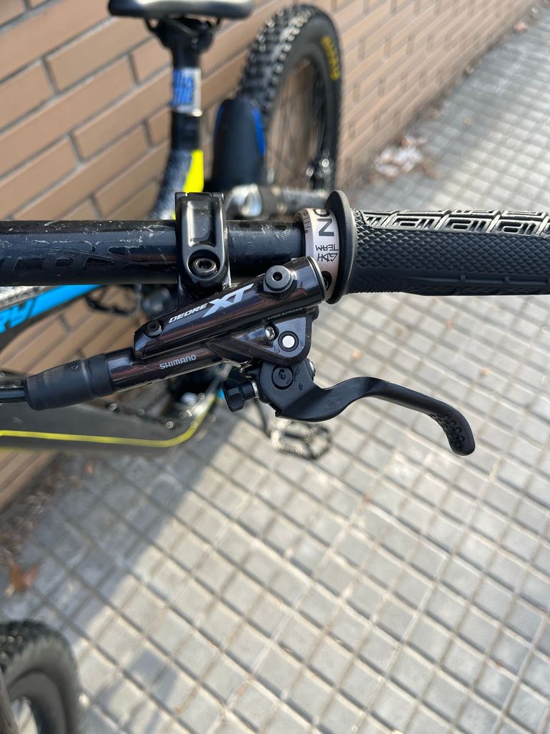 Used Giant Glory SRAM GX DH 2019 Mountainbike — image 11 of 11