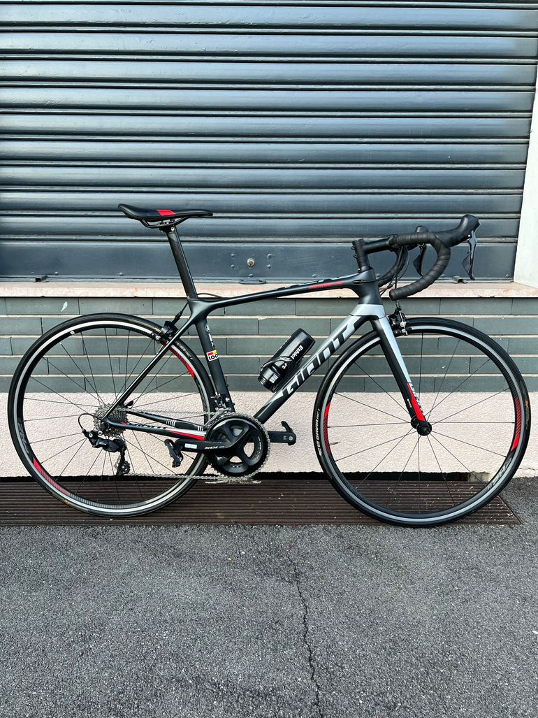 Used Giant TCR Advanced 2 2019 2019 Road & Gravel, Black — image 8 of 16