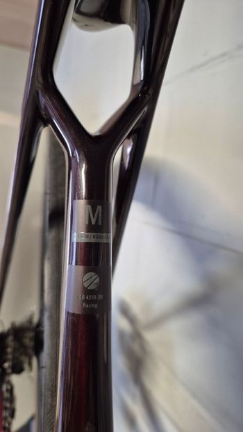 Used Trek Madone SLR 7 Gen 8 2025 2025 Road & Gravel, Red — image 9 of 11