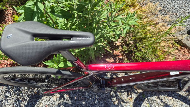 Used Trek Madone SLR 7 Gen 8 2025 2025 Road & Gravel — image 5 of 6