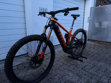 Used Trek Rail 9 2021 2021 Mountainbike, Orange — image 5 of 24