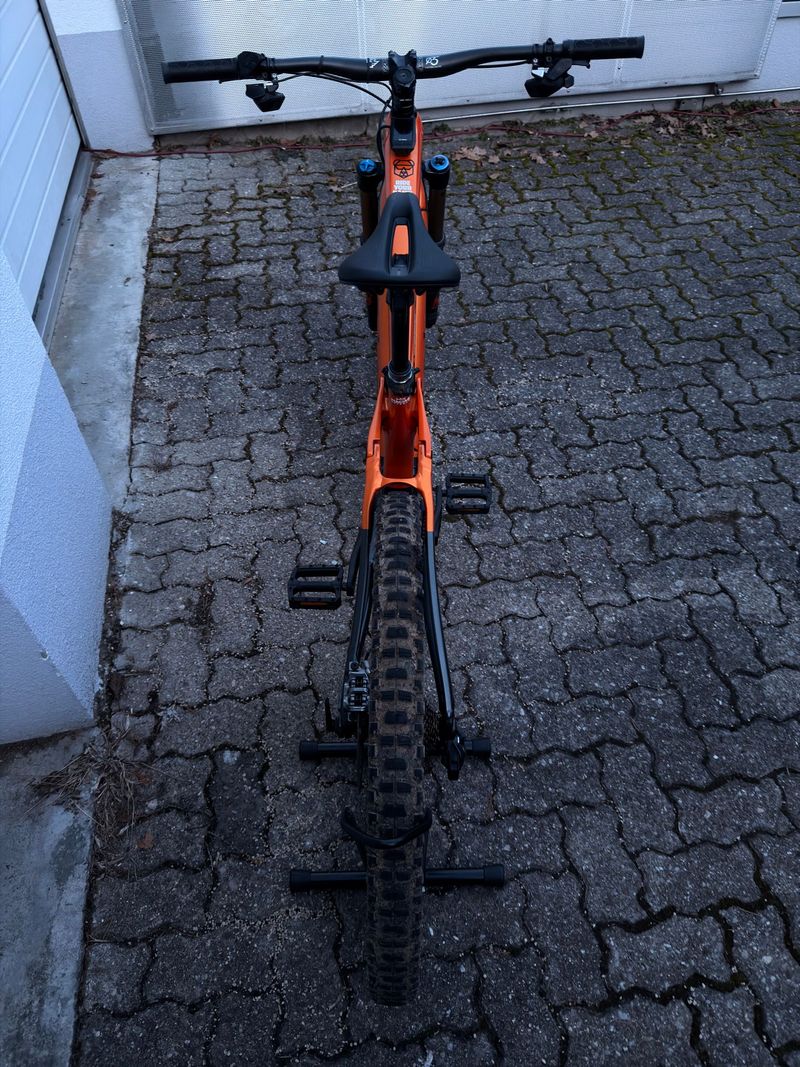 Used Trek Rail 9 2021 2021 Mountainbike, Orange — image 15 of 24