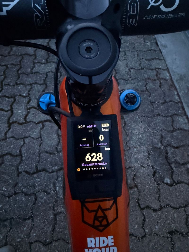 Used Trek Rail 9 2021 2021 Mountainbike, Orange — image 18 of 24