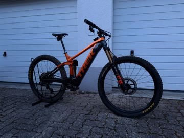 Used Trek Rail 9 2021 2021 Mountainbike, Orange — image 1 of 24