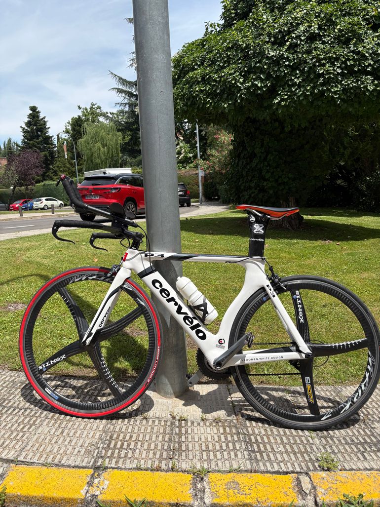Used Cervélo P3 Ultegra 6800 2017 2017 Road & Gravel, White — image 1 of 3