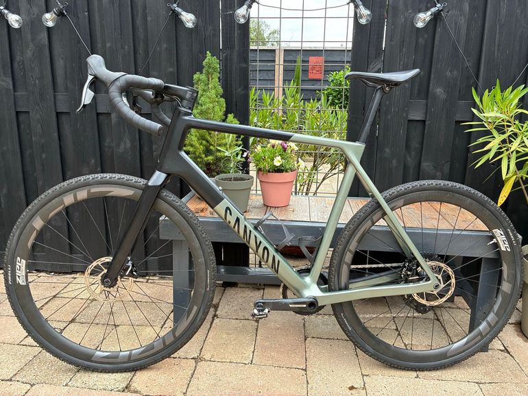 Used Canyon Grail CF SLX 8 AXS 2024 2024 Road & Gravel, Verde — image 2 of 13