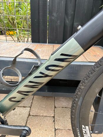 Used Canyon Grail CF SLX 8 AXS 2024 2024 Road & Gravel, Verde — image 10 of 13